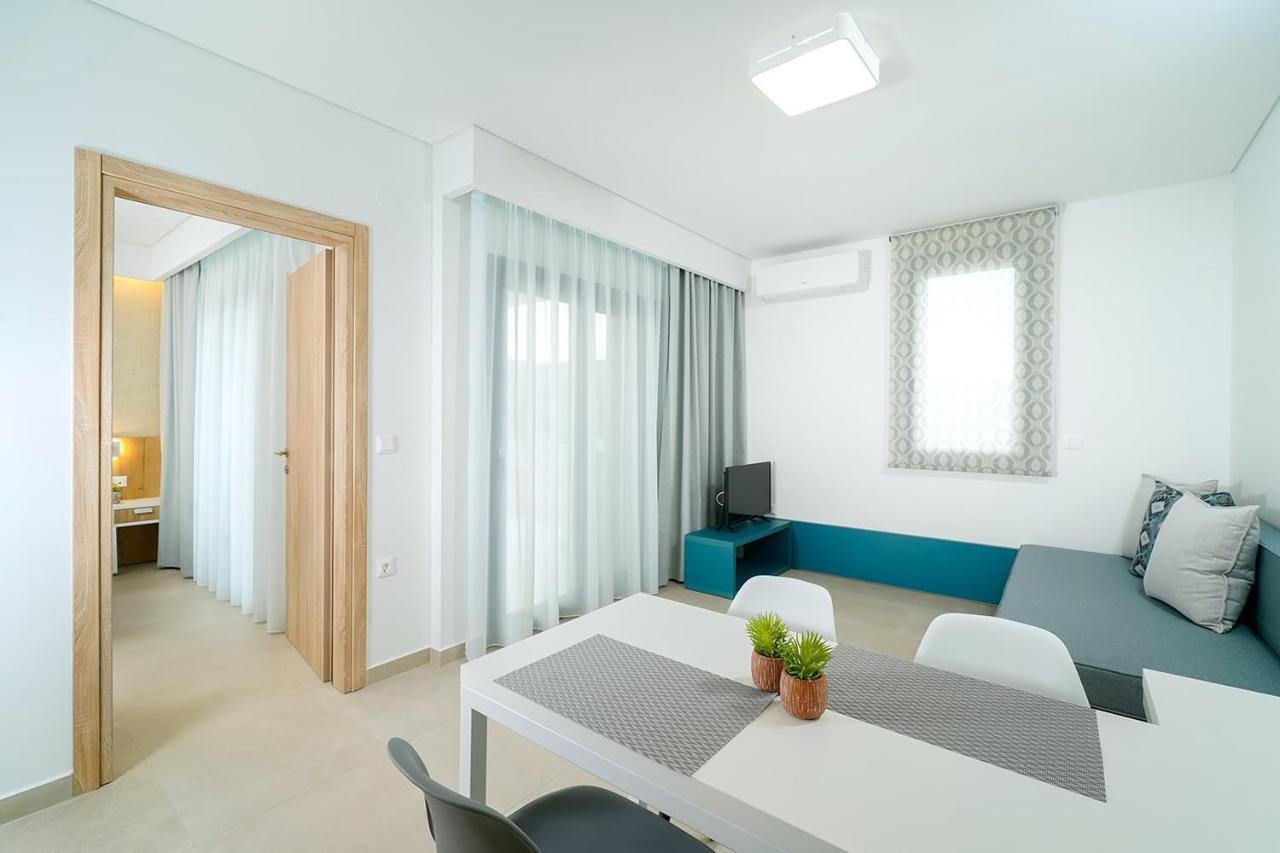 Anela Resort Potos Ngoại thất bức ảnh