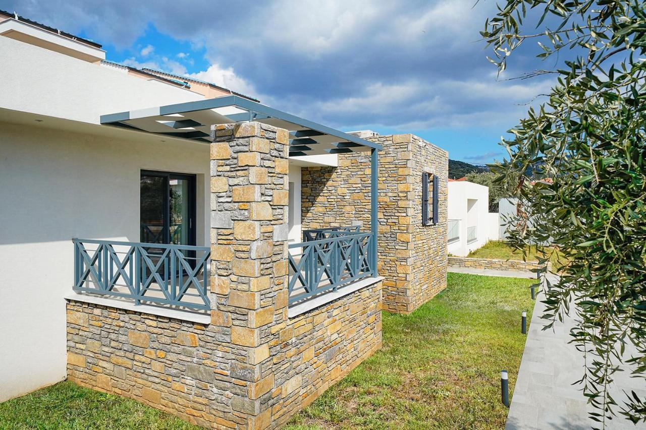 Anela Resort Potos Ngoại thất bức ảnh