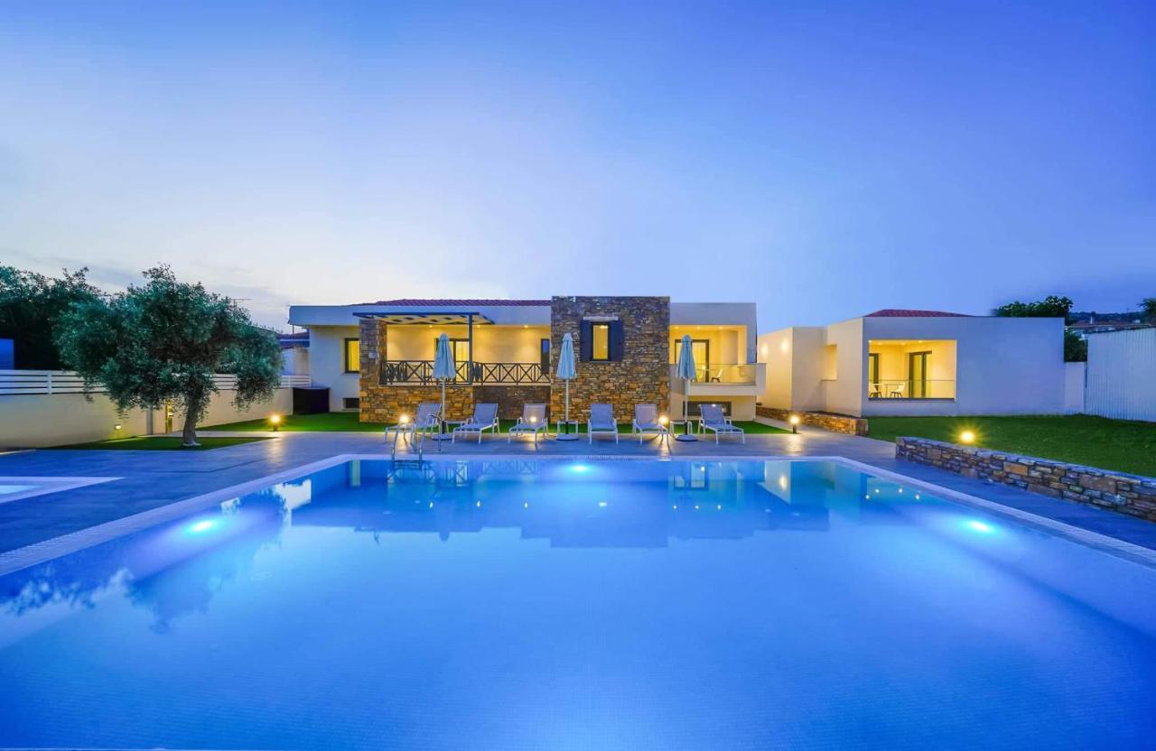 Anela Resort Potos Ngoại thất bức ảnh